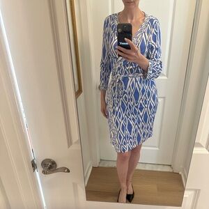 Diane Von Furstenberg Blue and White Geometric Tie-Waist Midi Dress sz 12 - 14